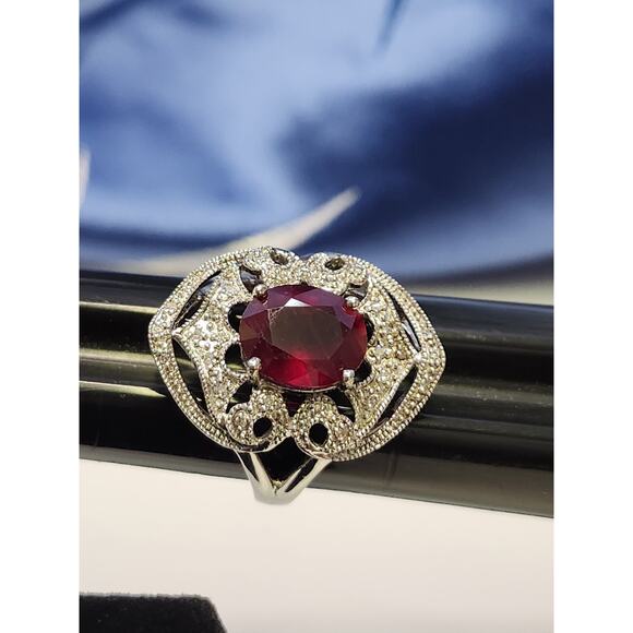Estate diamond & Ruby Ring 925 Sterling Silver Cluster Ring Siz 7 - Picture 2 of 6